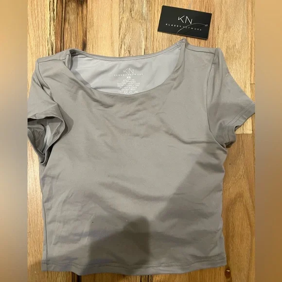 Klassy Network White Crop baby tee Top - Picture 3 of 3